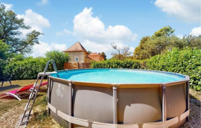 Amazing Home In Saint-Privat-Des-Prés